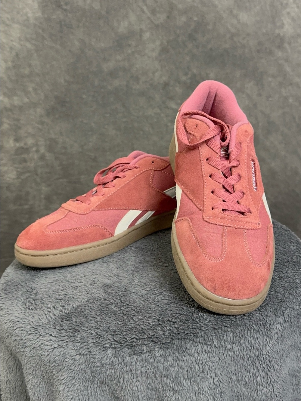 Reebok Club C Grounds Pink Suede Gum Sole Sneakers Women’s Size 8.5 - Picture 8 of 10